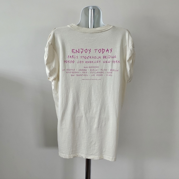 Zadig & Voltaire L'amour Est Declare Graphic Tee Size Large - Picture 8 of 12